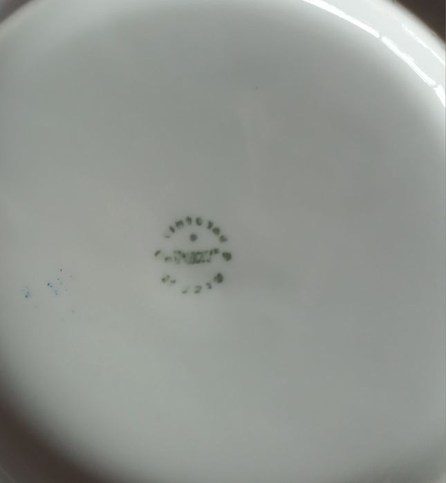 Български порцеланови чинии