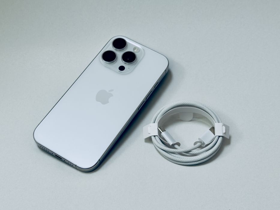 iPhone 16 Pro 256GB 91% White Titanium Neverlocked Alb