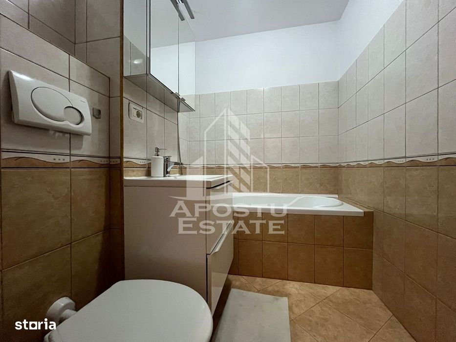 Apartament 4 camere, zona AFI