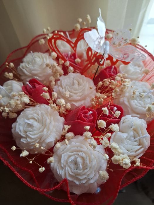 Букети от ароматни соеви свещи