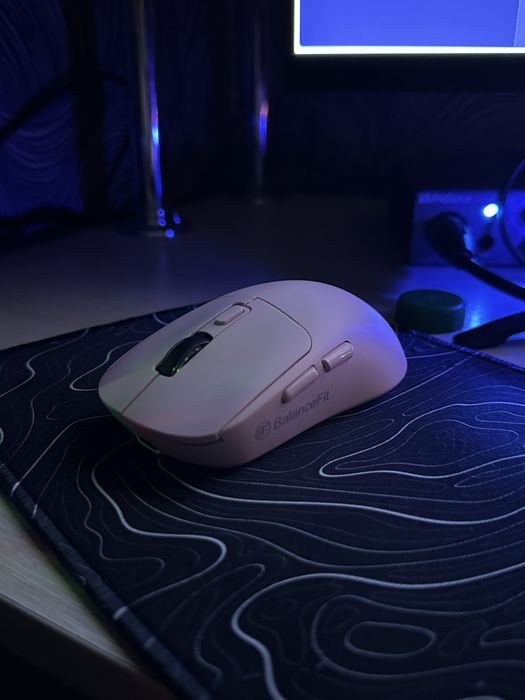 Мышь + коврик НОВЫЕ