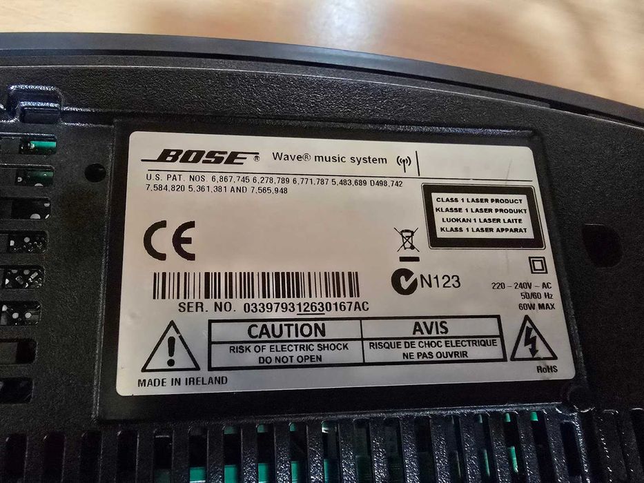 Bose Wave music system Radio cd aux