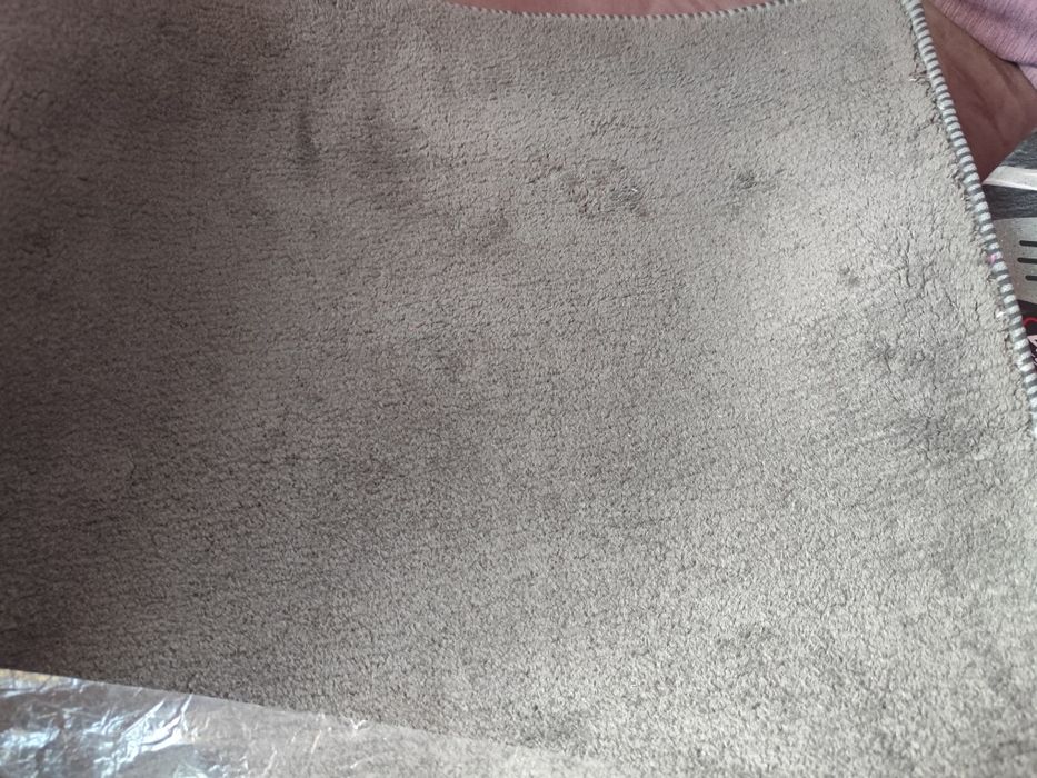 Постелки за баня 2броя голяма и малка