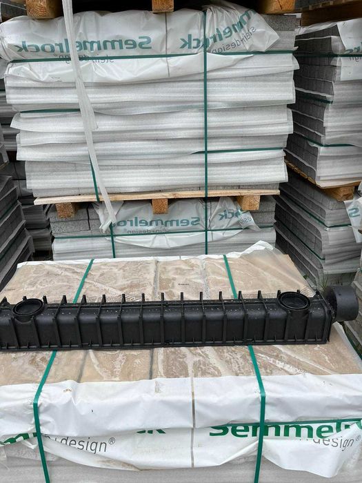 Линеен отводнител 100х100х1m, А15 - #Semmelrock