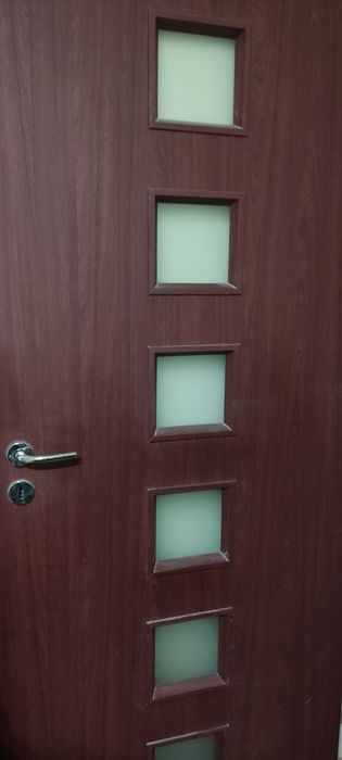 Vând ușă interior