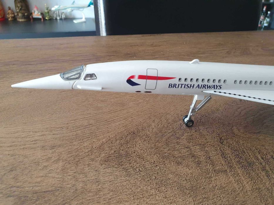 Macheta uriașă de avion British Airways Concorde | Perfect pt cadou
