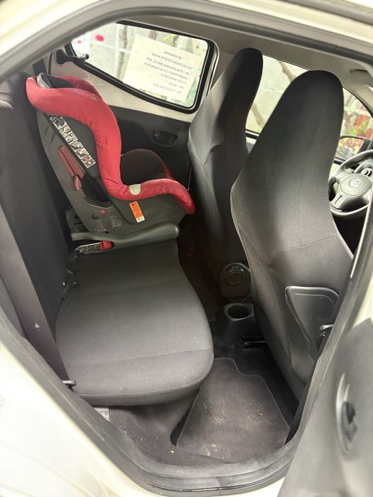 Toyota Aygo 2018 1.0 benzină foarte economică 96.000 km reali stare foarte bună