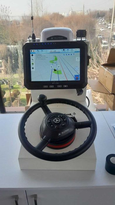 Allynav AF-305 traktorlar uchun auto pilot