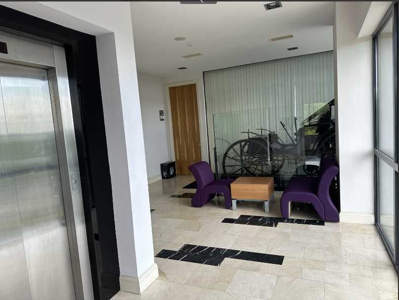 Дава се под наем Офис в Варна, Младост 1 - 67 кв.м за 536 € - Снимка #3