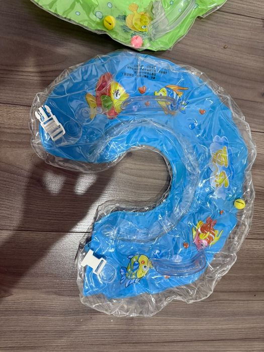 Продам детские балоны на шею для купания