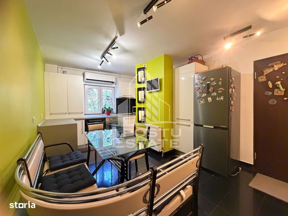 Apartament cu 3 camere, et 2, cent. proprie, zona Lunei,in Timisoarara