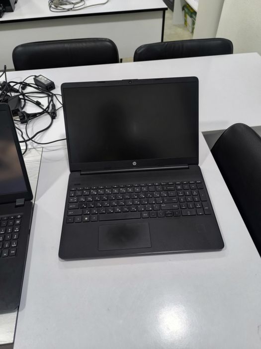 HP noutbuk sotiladi