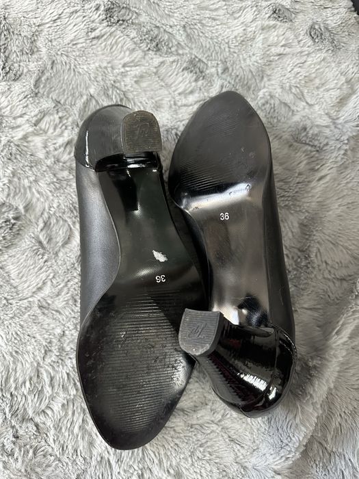 Vând pantofi damă piele naturală mărimea 36