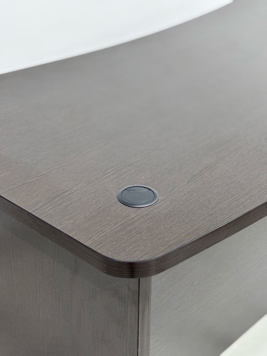 Стол руководителя, офисная мебель