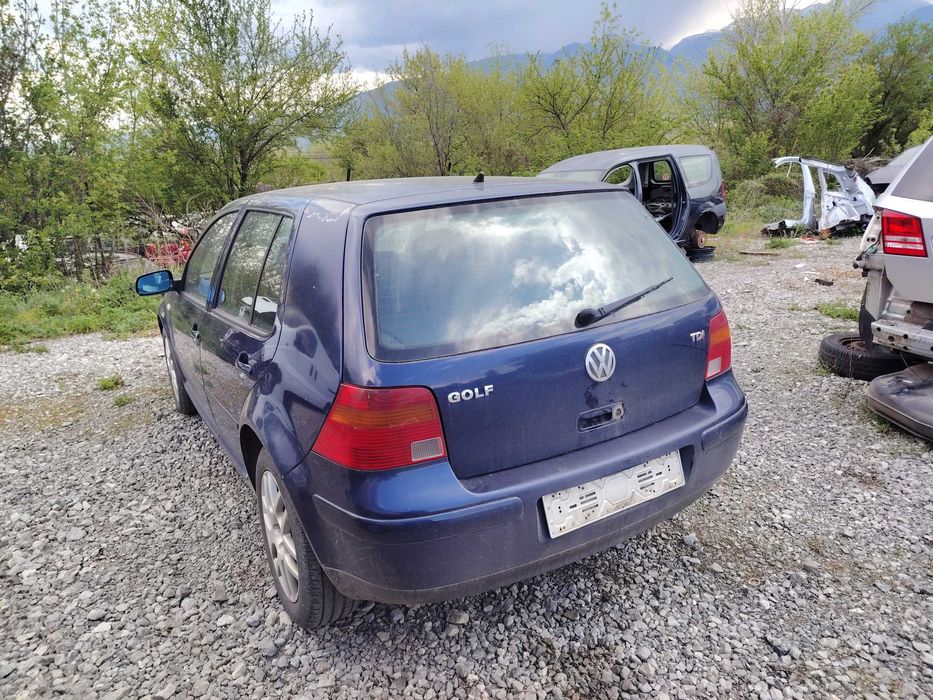 VW Golf 1,9 TDI , Фолксваген Голф 4 на части!