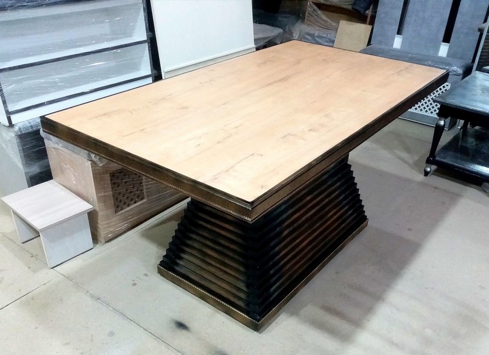 Продам новый стол!