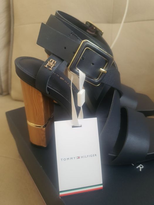 Оригинални сандали Tommy Hilfiger