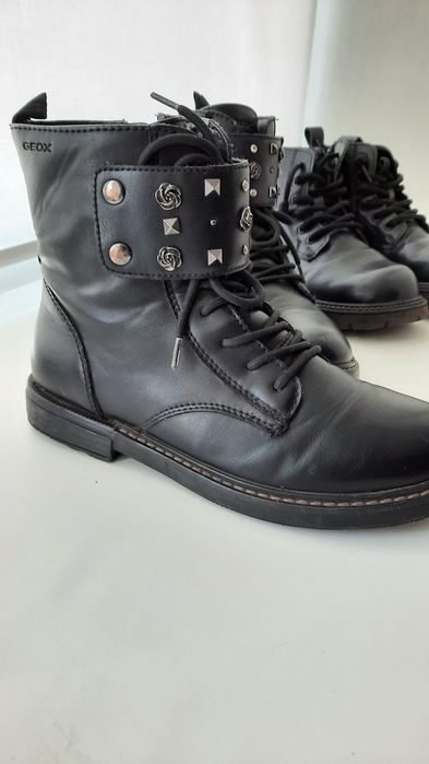 Ботинки демисизонные
