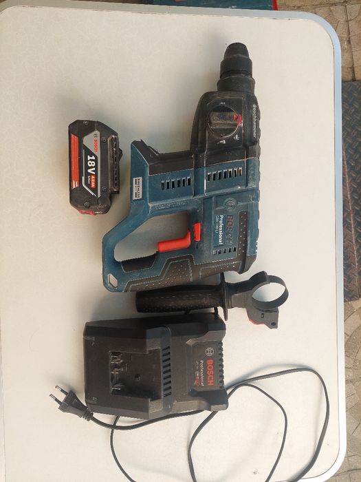 Перфоратор Bosch Gbh 180 li