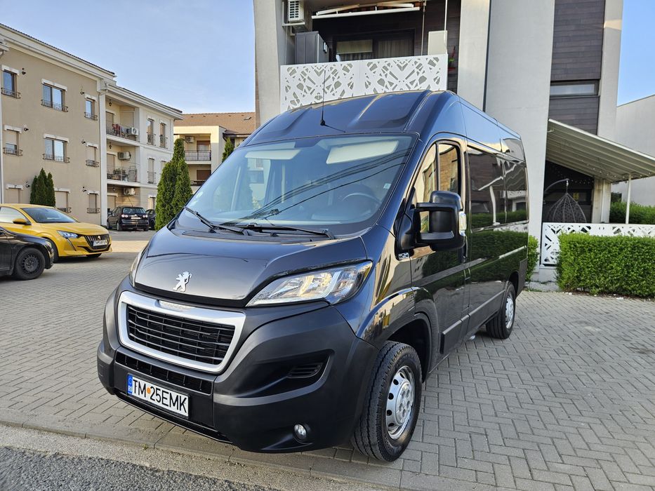 Peugeot boxer an 2019 km 90.000