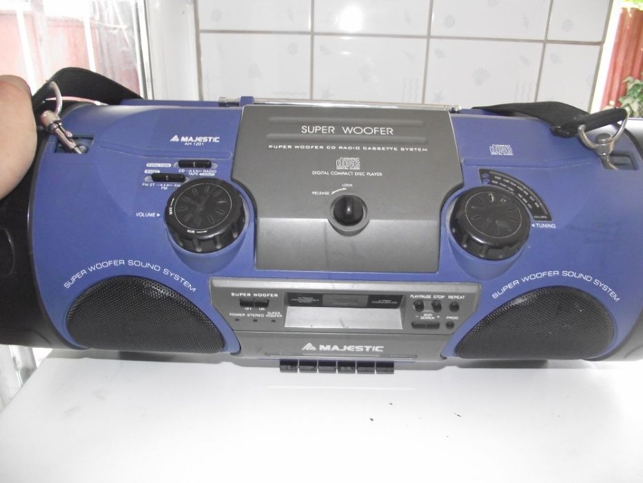 Casetofon Majestic