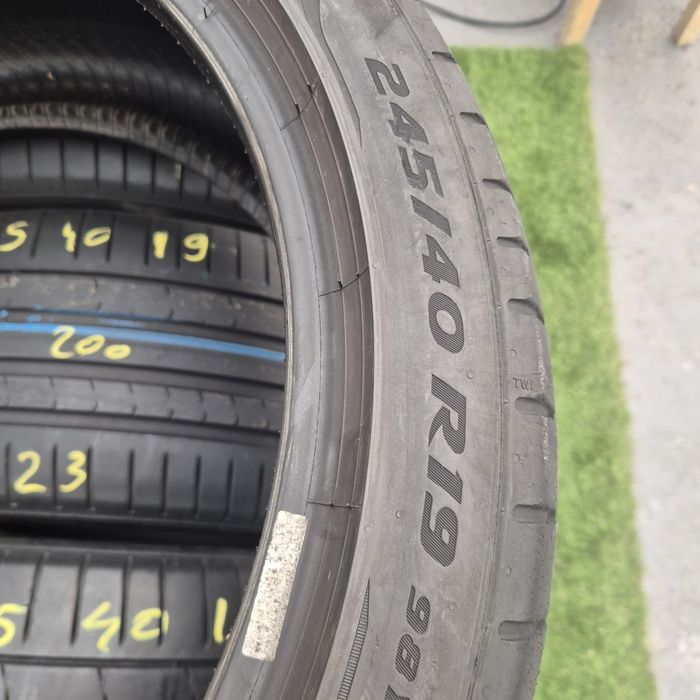245 40 19 Pirelli