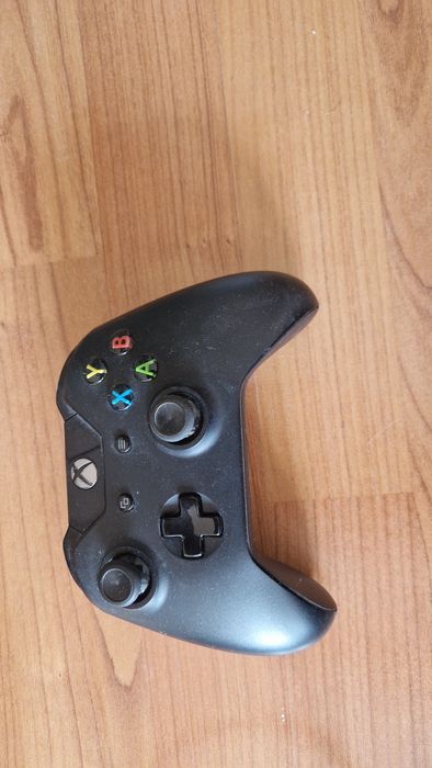 Игровая приставка Xbox ONE 500 Gb + Kinect