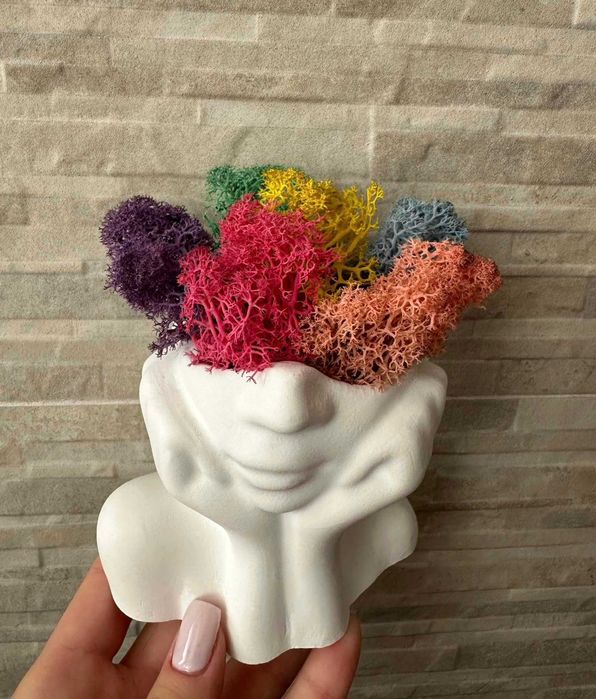 Подарък. Декорации. Скандинавски мъх. Ръчно изработени.