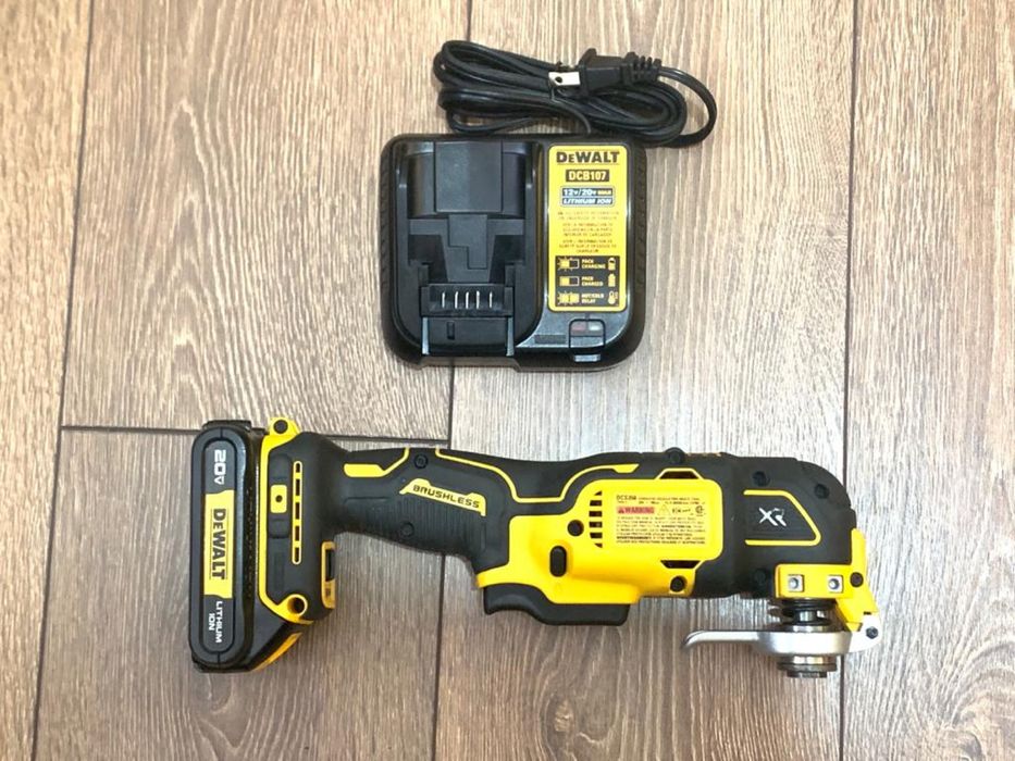 мультитул dewalt DCS356