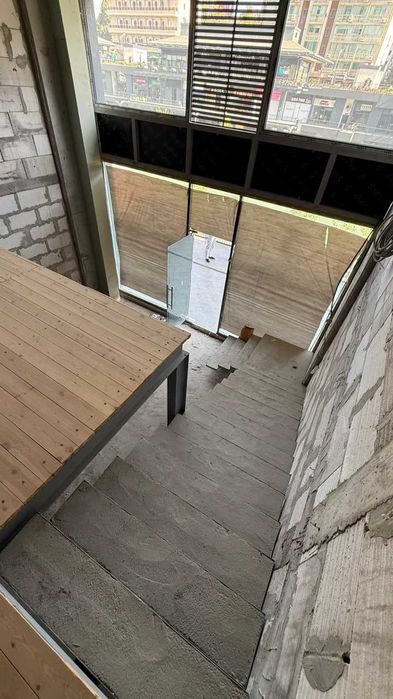 СРОЧНО АРЕНДА дуплекс нежилое помещения на ТЦ Seoul mun 85м2