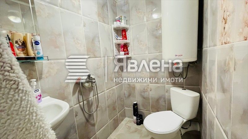 Продава се Тристаен апартамент в Варна, Колхозен пазар - 68 кв.м за 1618 €/кв.м - Снимка #9