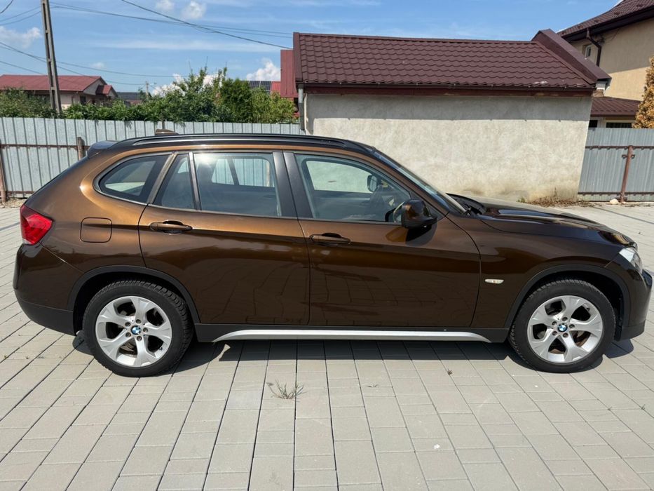 BMW X1 2012 — imagine 5