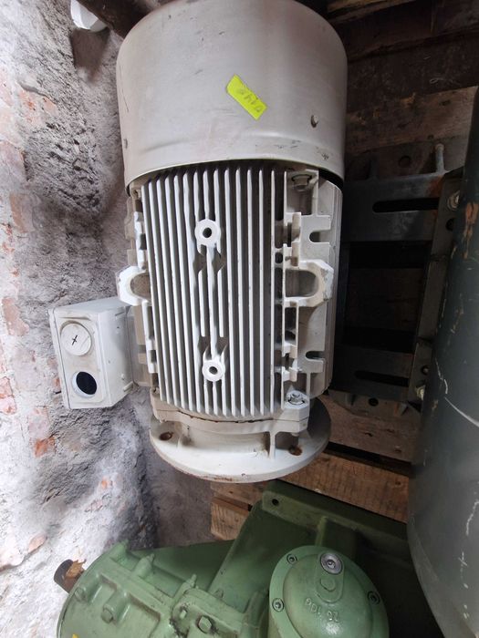 Фланцов Ел.Двигател 37kW / 2950 об.мин SIEMENS