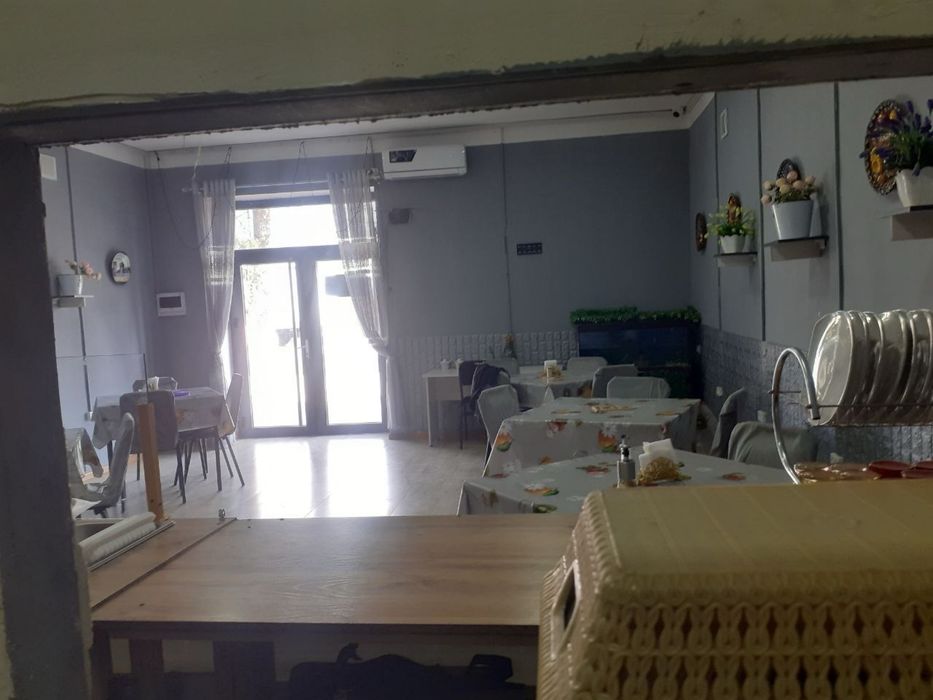 Помещение в Ангрене авто станция