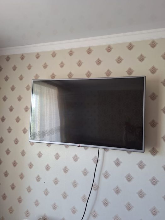 Телевизор LG smart