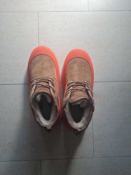 Vand ghete UGG iarna, imblanite, marimea 45, noi, nepurtate