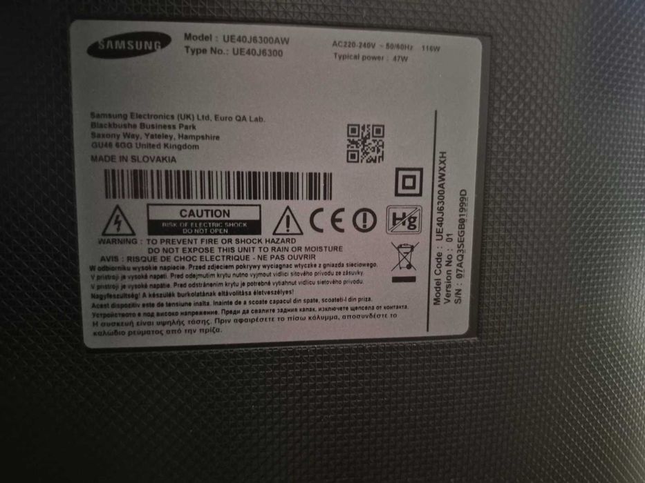 Телевизор Samsung UE40J6300AW 40 инча
