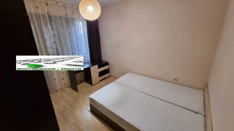 Дава се под наем Тристаен апартамент в Пловдив, Мараша - 100 кв.м за 600 € - Снимка #5