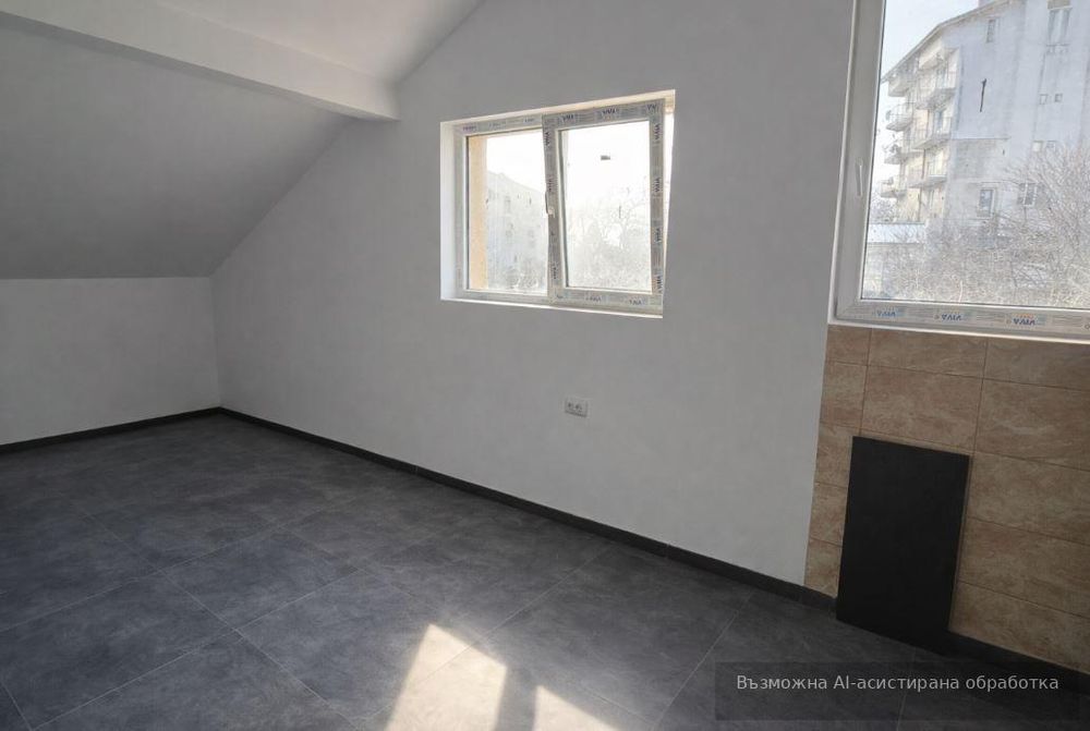 Дава се под наем Етаж от къща в Варна, Виница - 100 кв.м за 423.81 € - Снимка #1