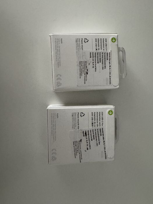 2 adaptoare iphone orginale