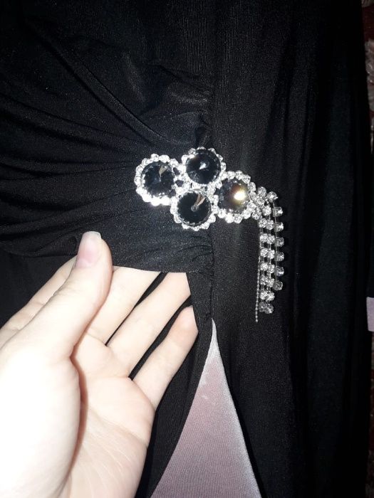 Продам платье 50р