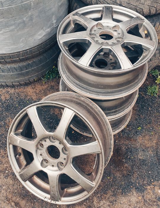 Продам Диски Р15