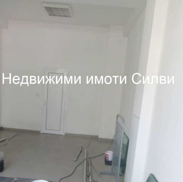 Търговско помещение- кв. Център