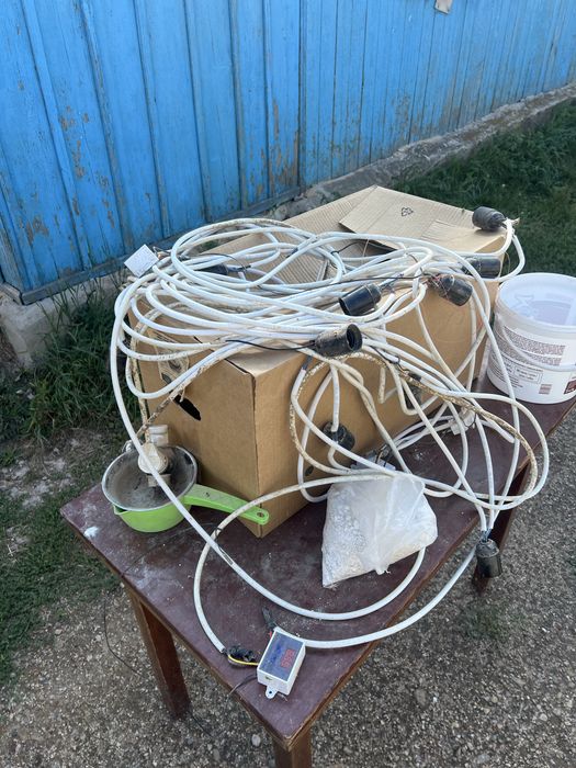 Продам брудеры 6 шт