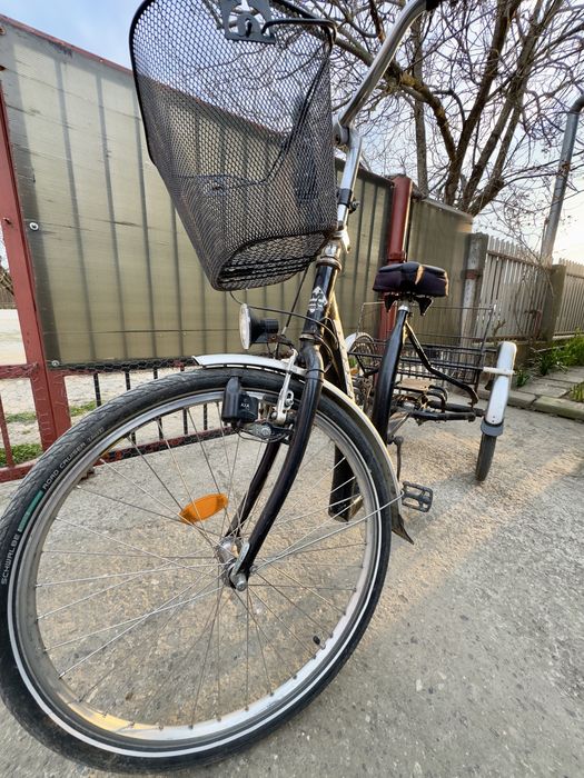 Tricicleta MIFA de vanzare.