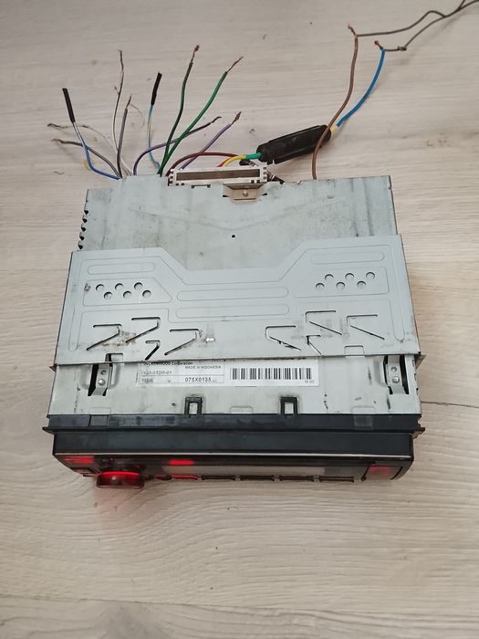 Автомагнитола колонки