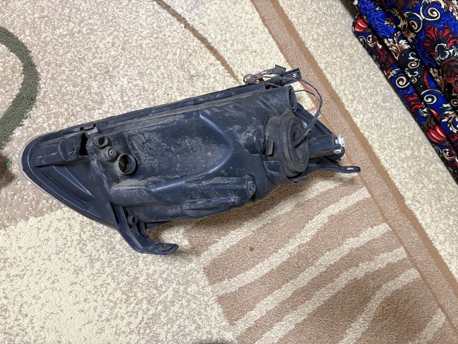 Продам линзовые фары