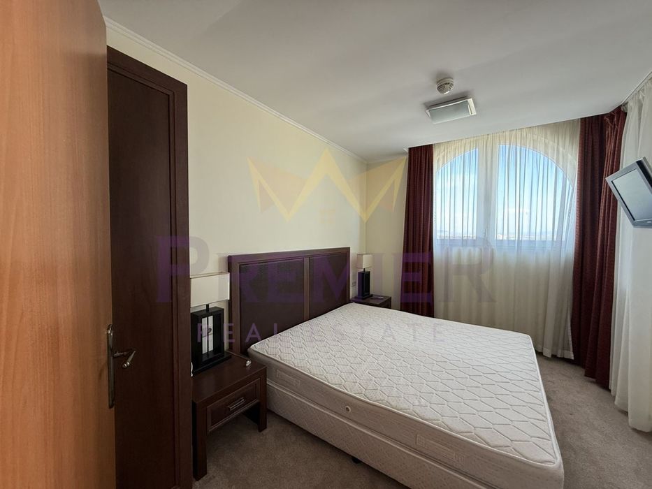 Продава се Тристаен апартамент в Поморие - 127 кв.м за 646 €/кв.м - Снимка #10