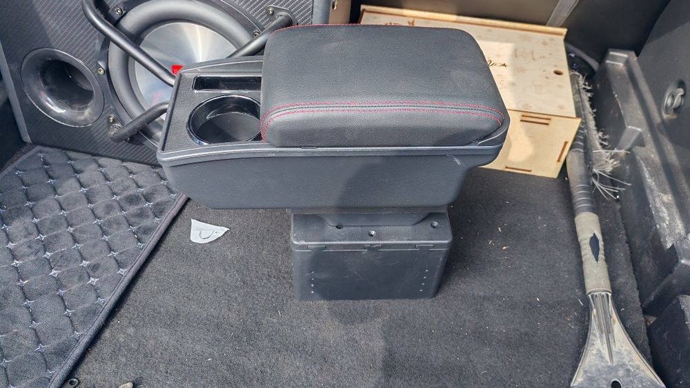 Продам подлакотник