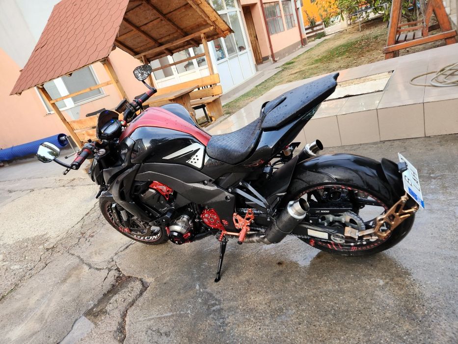 Vand Kawasaki Z1000, fabricatie 2016, 32000Km, 140 cai.